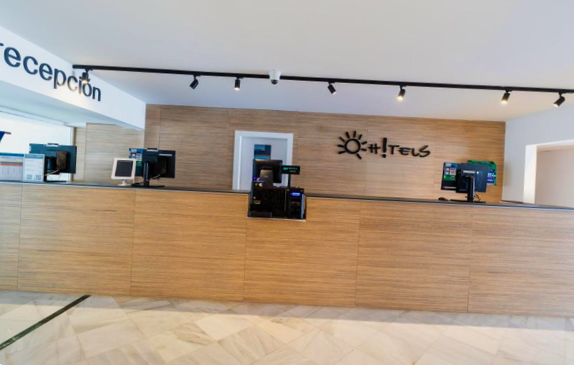 Ohtels Carabela recepción